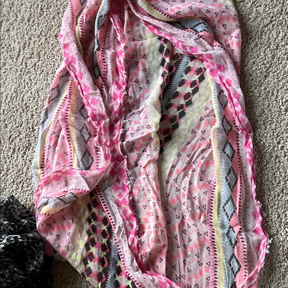 Bundle Of 7 Assorted Patterned Scarves - image 6